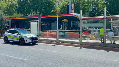 Kayseri'de tramvayın altında kalan kadın kurtarılamadı