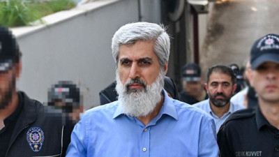 Alpaslan Kuytul ve eşi dahil 56 kişi adliyeye sevk edildi