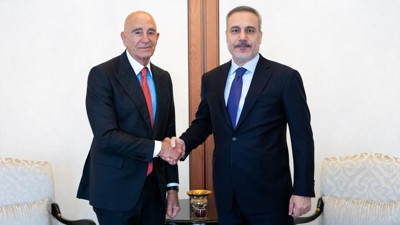 Bakan Fidan, Tom Barrack ile görüştü