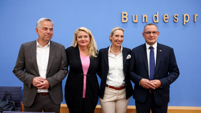 AfD sistemin yüreğine oturdu: Almanya'da düzen partilerine ağır fatura