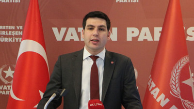 Vatan Partisi ABD gemisine karşı harekete geçti! Özgür Bursalı: Gemizleriniz batsın