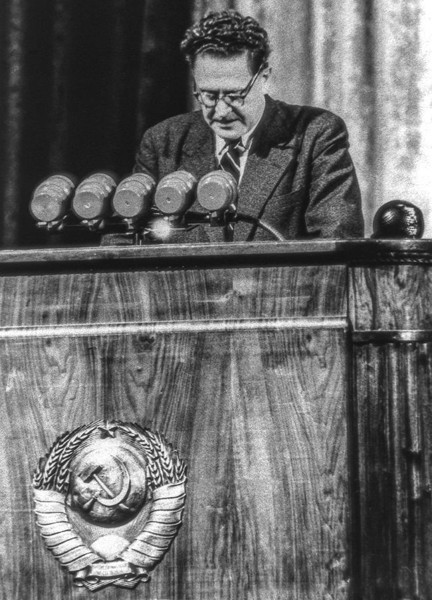 Atatürk Nazım Hikmet'e ne söyledi? İşte o tarihi an... - Resim: 10