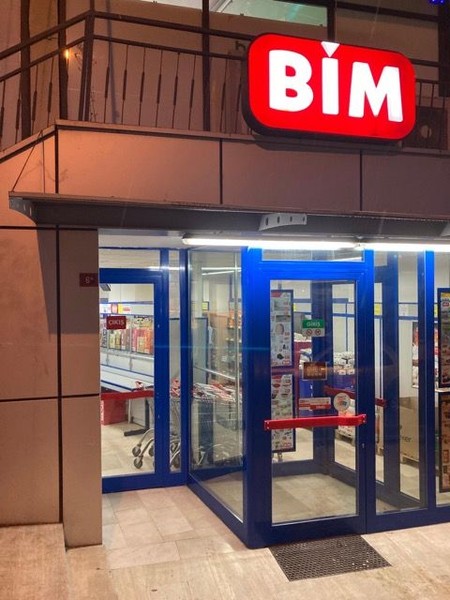 BİM'de süt ürünleri indirime girdi! Dubai çikolatalı süt de listede - Resim: 1