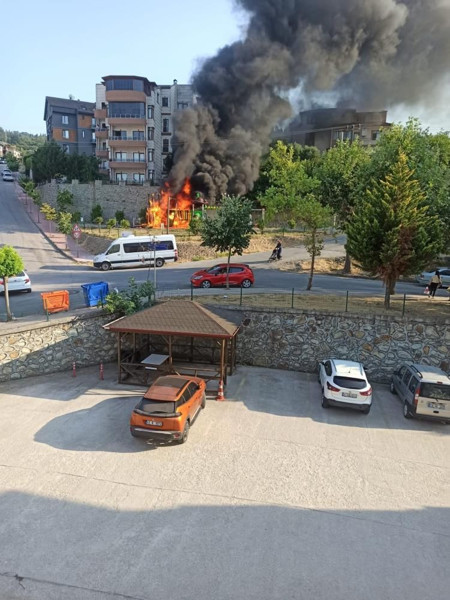 Çocuk parkında korku dolu anlar! - Resim: 5