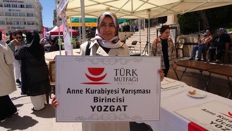 Anne kurabiyeleri Yozgat'ta yarıştı
