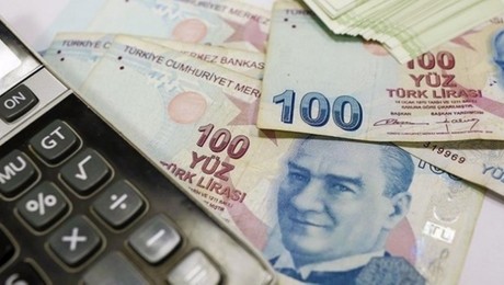 Memurlar ve emekliler maaşlarına ne kadar zam alacak?