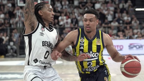 Fenerbahçe Beko, Beşiktaş Fibabanka'yı 91-87 yendi! Sarı-lacivertliler, seriyi 3-1'e getirdi