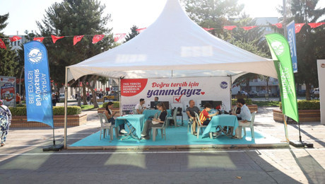 Sakarya'da YKS'ye giren gençlere ücretsiz hizmet