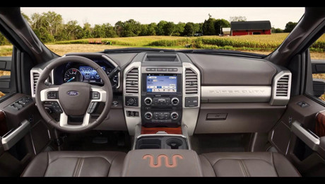 Her bir efsane! Dünyanın en uzun süre üretilen otomobilleri açıklandı