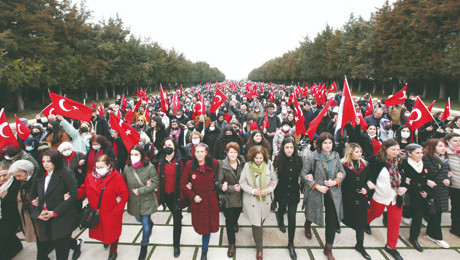 Vatan Partisi Öncü Kadın Kurultayı yarın Ankara’da!