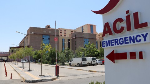 Diyarbakır'da 53 öğrenci hastaneye kaldırıldı!