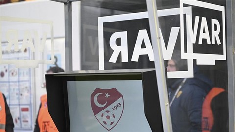 VAR hakemleriyle ilgili yeni gelişme