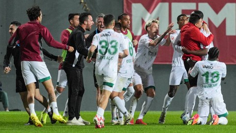 Boluspor yarı finale yükseldi! Kırmızı-beyazlılar, İstanbulspor'u 2-1 mağlup etti