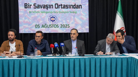 İran halkı kenetlendi
