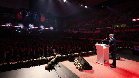 Kemalizm sosyal demokrasiyle mücadeledir!