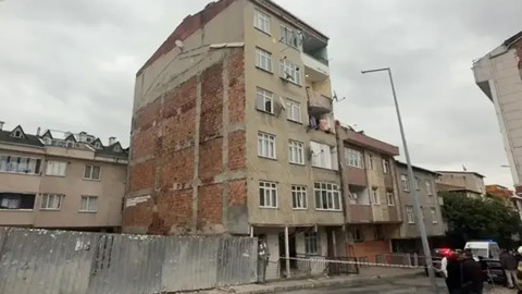Küçükçekmece'de çatlaklar oluşan ve sesler gelen 7 katlı bina tahliye edildi