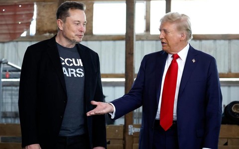 ABD Başkanı Trump'tan Musk'a açık çek! Dilediği kadar...