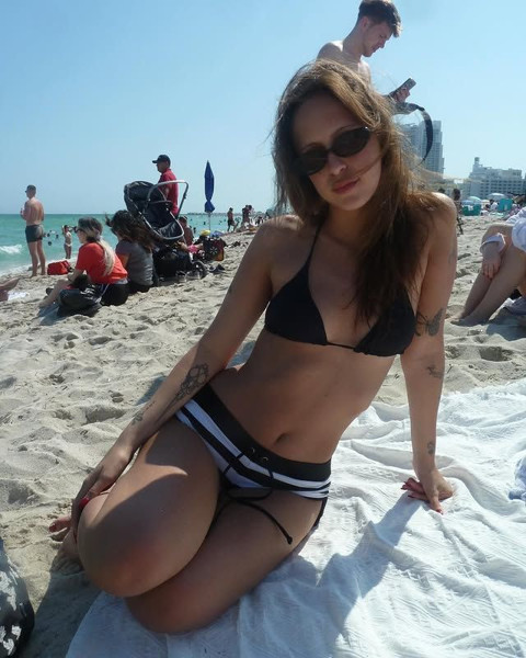 Gigi ve Bella Hadid’in gizli kardeşi Bodrum’da! Nix’in pozları sosyal medyayı salladı! - Resim: 7