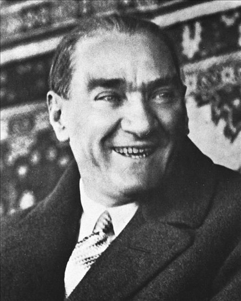 Tarihçilerin gizli belgeleri ortaya çıktı: Atatürk’e teklif edilen 13 şaşırtıcı soyadı! - Resim: 5