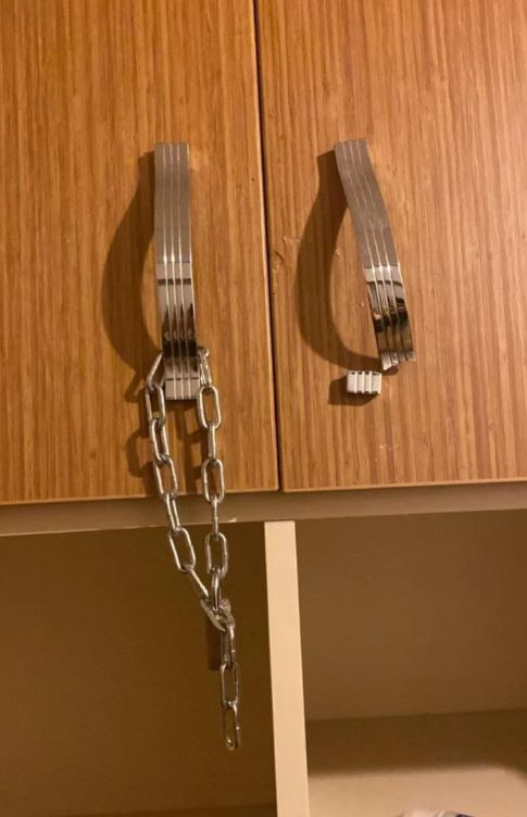 Kız öğrencilerin eşyaları karıştırılmıştı...İki yurt müdürü görevden alındı - Resim : 1