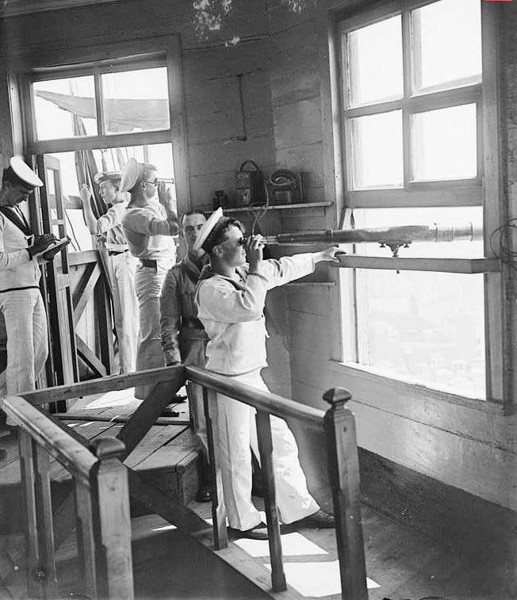 İstanbul'un işgalinden kalan eski fotoğraflar! Düşman askerleri şehri böyle kuşatmış - Resim: 32