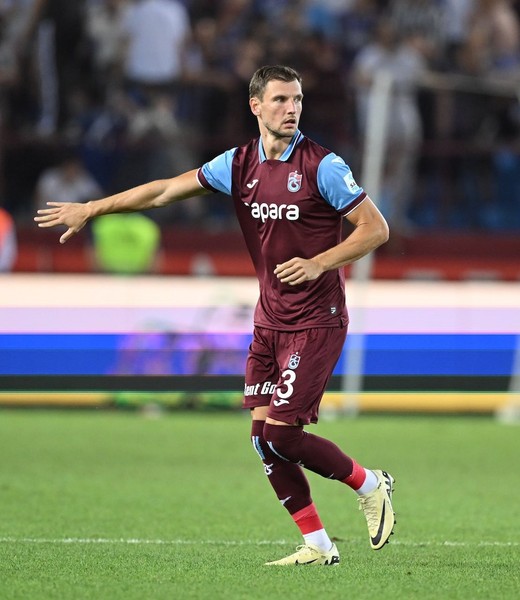 Trabzonspor Avrupa'da Rapid Wien'i konuk edecek - Resim: 13