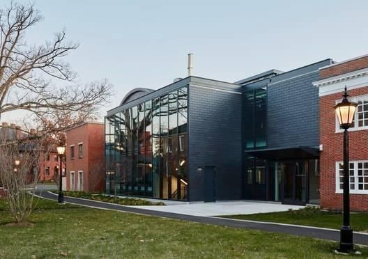 Dünyanın en pahalı okulları belli oldu! Fiyatlar dudak uçuklattı 11'i aynı ülkede - Resim: 6