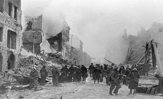 Putin'in hiç göremediği kardeşi kim? Leningrad’da 872 gün süren işgalin acı mirası - Resim: 14