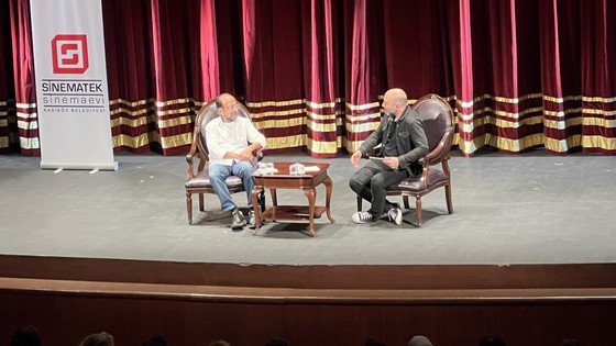 İranlı yönetmen Asghar Farhadi, sinemaseverlerle buluştu