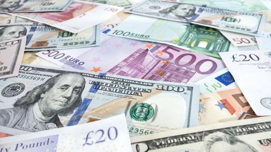 Dolar ne kadar oldu? 15 Kasım 2024 döviz kurları...