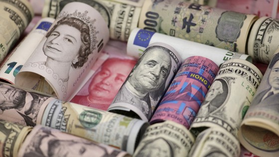 Döviz kurları hareketlendi: 40 lira oldu! Dolar alış satış kaç lira?