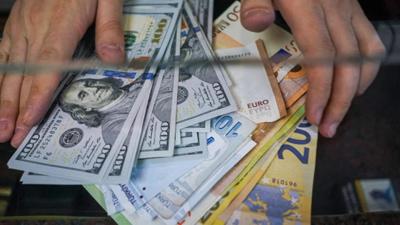 Dolar düşüş başladı! Dolar etkisini kaybediyor! 4 Mart 2025 döviz fiyatları