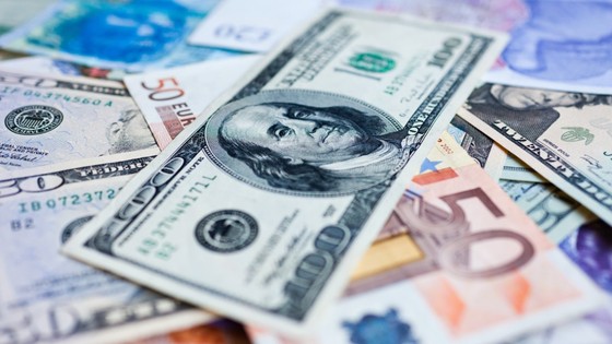 40 liraya çıktı! Dolar ve Euro rekor üstüne rekor kırıyor! 12 Mart 2025 döviz fiyatları