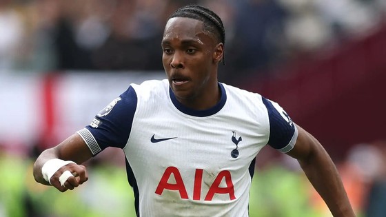 Tottenham, Mathys Tel'in bonservisini aldı
