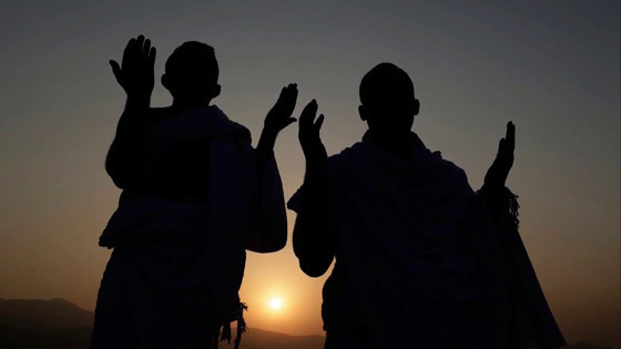 Tez zamanda hayırlı evlilik için dua! 21 günde evlilik duası Arapça ve Türkçe okunuşu