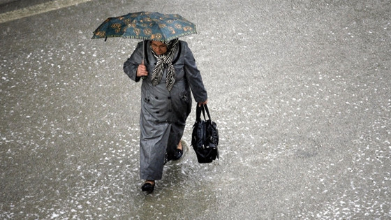 24 ile yarın için uyarı geldi! Kuvvetli geliyor