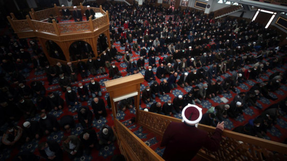 İstanbul'da Cuma namazı kaçta başlıyor? İzmir, Ankara'da Cuma vakti ne zaman? İşte yanıtı