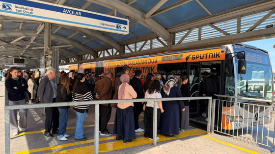 Sputnik Türkiye’den yeni kampanya ‘Sesi aç, senden saklananı duy’