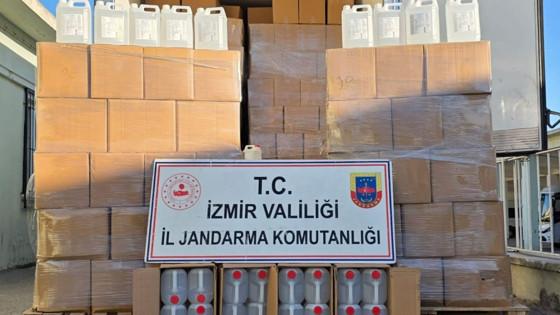 İzmir'de 9 milyon TL’lik kaçak alkol operasyonu! 4 şüpheli gözaltında