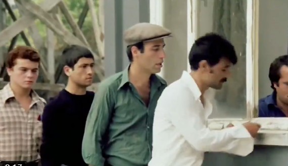 Her defasında güldürmeyi başaran 9 Türk filmi sahnesi - Resim: 7