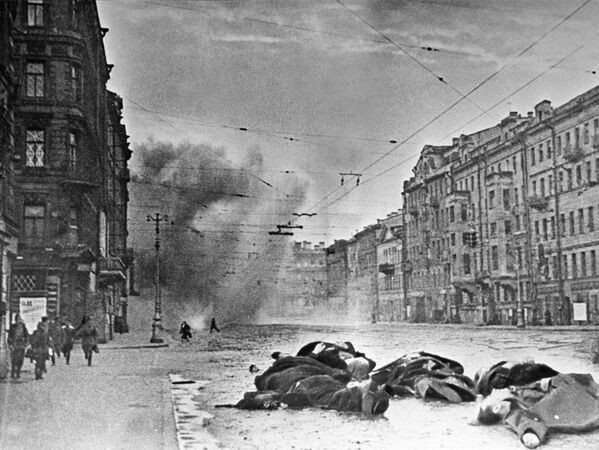 Putin'in hiç göremediği kardeşi kim? Leningrad’da 872 gün süren işgalin acı mirası - Resim: 8