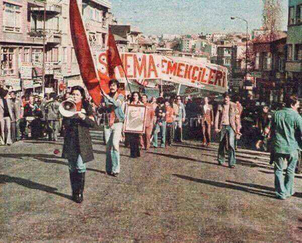 İnanır son yolculuğuna uğurlanıyor! Türk Sineması jönünü kaybetti - Resim : 1