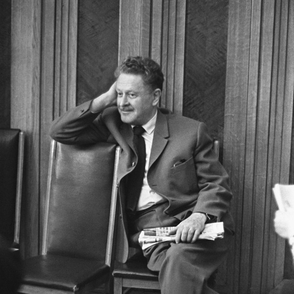 Atatürk Nazım Hikmet'e ne söyledi? İşte o tarihi an... - Resim: 1