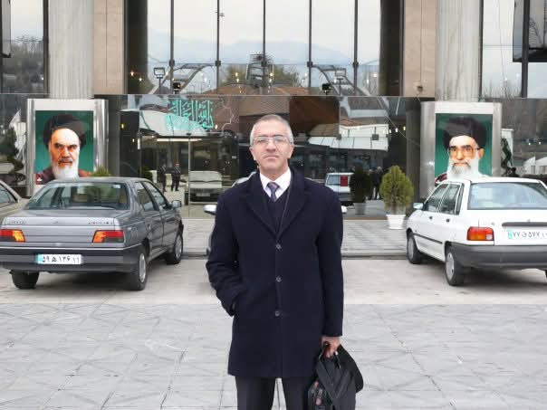 Sahar Emamileri yetiştiren kurum - Resim : 2