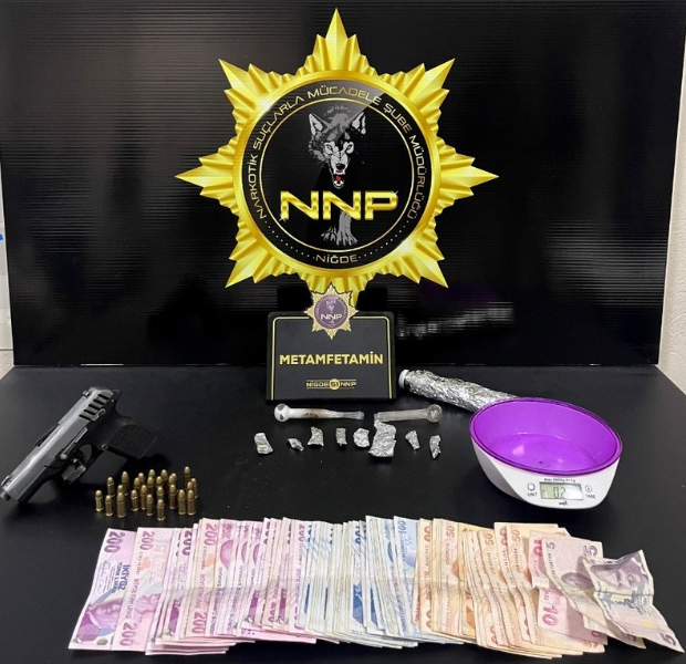 Niğde’de uyuşturucu operasyonu: 17 kişiden 10'u tutuklandı - Resim : 1