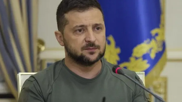 Zelenskiy: Ukrayna koşulsuz ateşkese hazır - Resim : 1