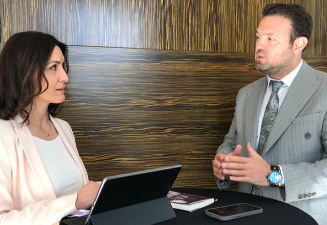 Şiddeti durdurmak mı seyretmek mi!