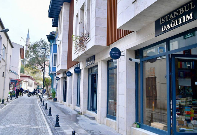 Yayıncılığın kalbi Cağaoğlu’nda atacak: Kitapçılar sokağı açıldı
