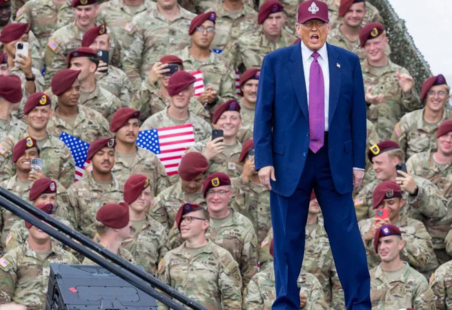 ABD karışıyor! Senatör'den askerlere 'itaat etmeyin' çağrısı