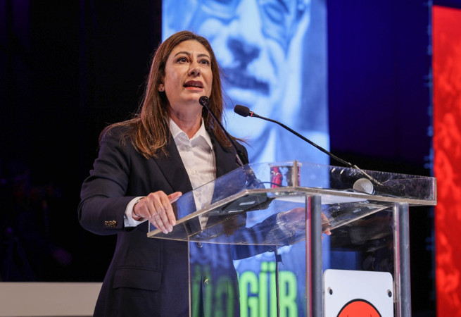 Olağanüstü kurultay yapıldı! Erhürman sonrası CTP'nin yeni genel başkanı belli oldu